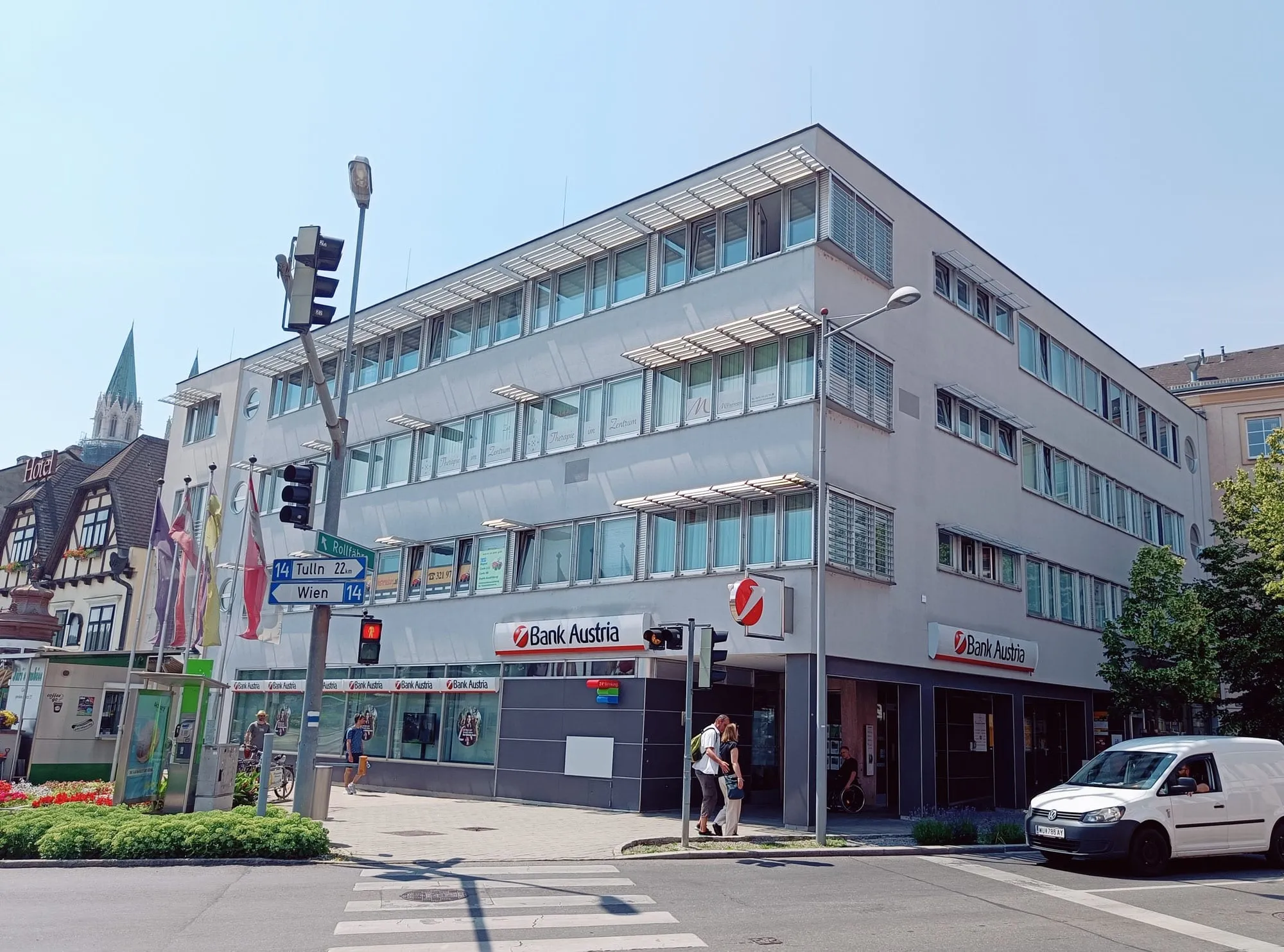 Unicredit Bank Austria — HKLS-Planung Energieumstellung, Raus aus Öl & Gas, Bild 4