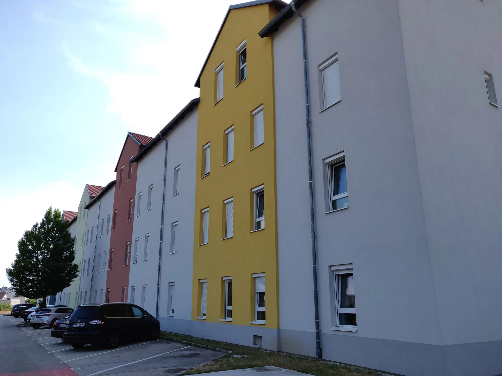 WHA Leobersdorf — HKLS-Planung Energieumstellung, Raus aus Öl & Gas, Bild 2